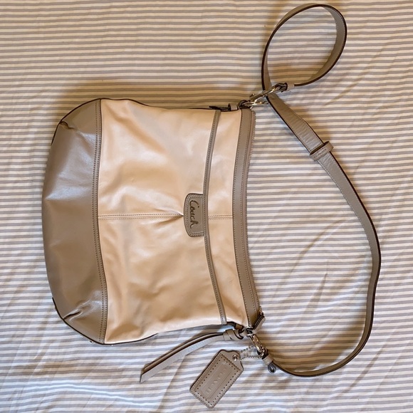 Coach Park Leather Punch Pink Medium Purse Bag - Picture 1 of 6